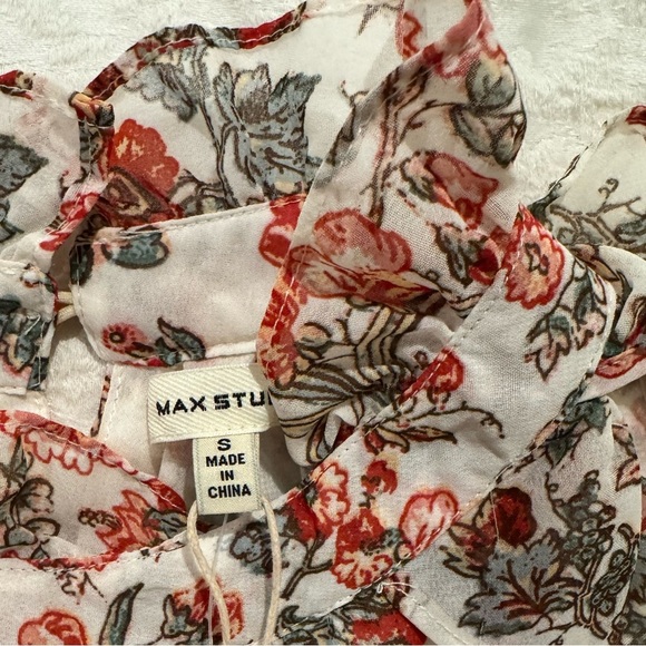 MAX STUDIO Floral Cold-Shoulder Top ruffled high neck  puff sleeves - Picture 6 of 9